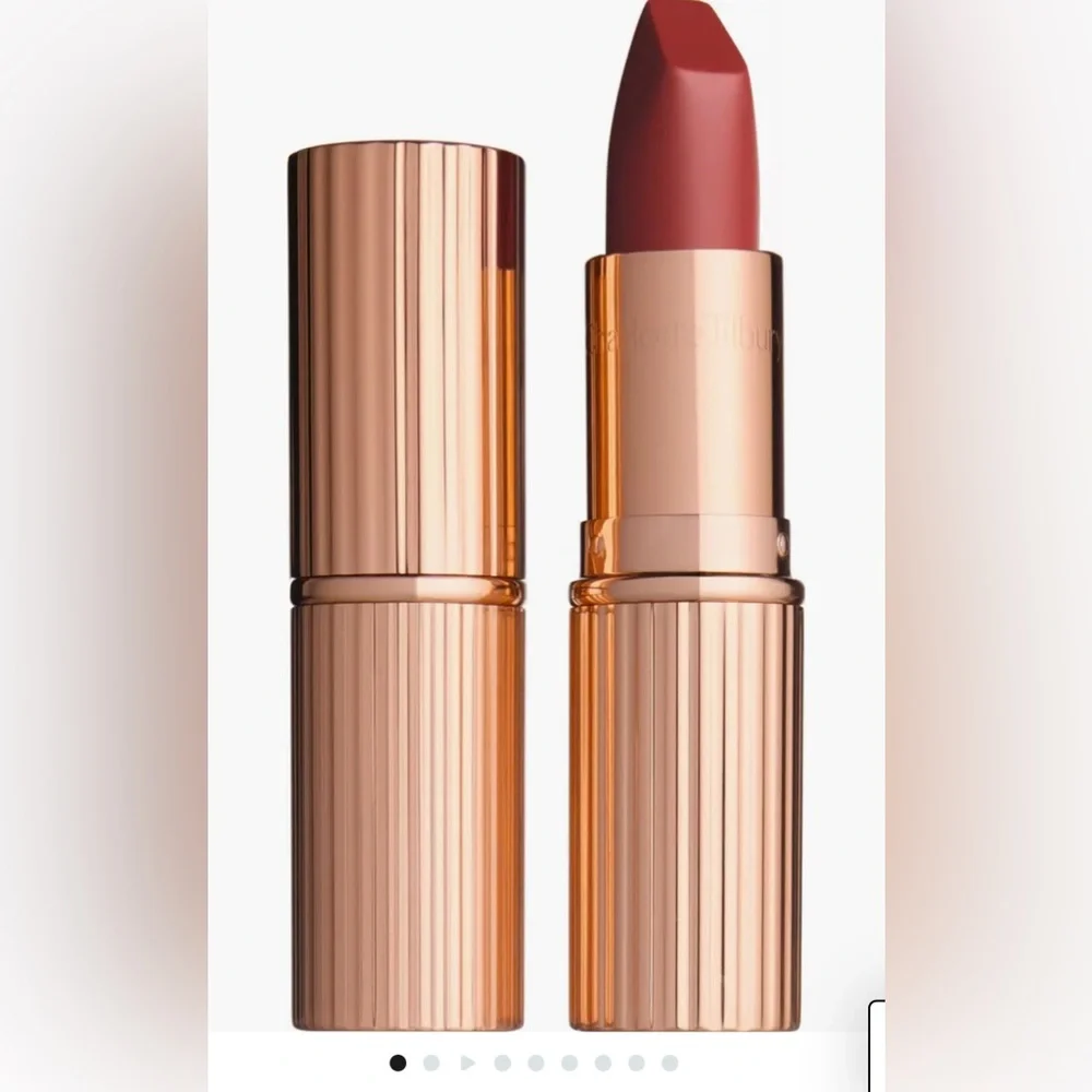 CHARLOTTE TILBURY Matte Revolution Lipstick- M.I. KISS